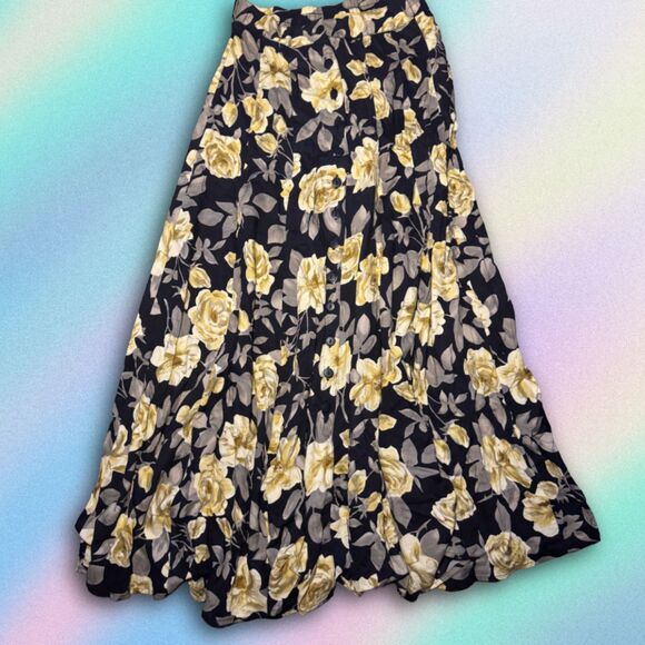 VTG Size XS/Petite Compagnie Internationale Express Flower Print Long Wrap Skirt - Picture 2 of 6